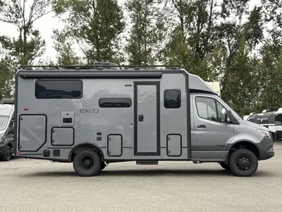 2027 Winnebago Ekko photo 10