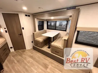 2025 Grand Design Transcend One photo 17