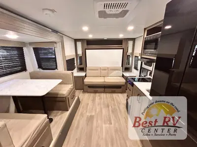 2025 Grand Design Transcend One photo 33