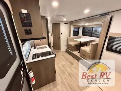 2025 Grand Design Transcend One photo 10