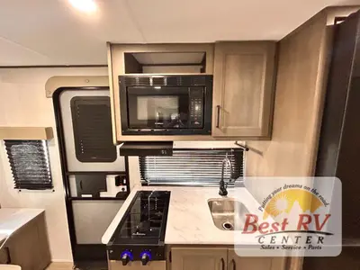 2025 Grand Design Transcend One photo 24