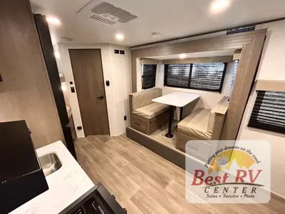 2025 Grand Design Transcend One photo 13