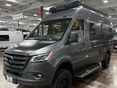 2025 Winnebago Revel Sport photo 4