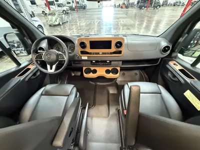 2025 Winnebago Revel Sport photo 15