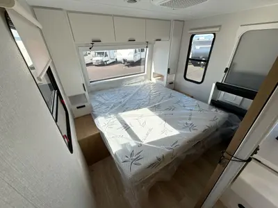 2027 Winnebago Thrive photo 31
