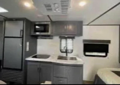 2022 KEYSTONE BULLET CROSSFIRE photo 8