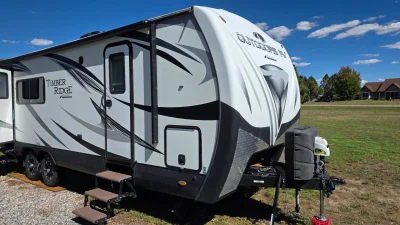 2018 OUTDOORS RV TIMBER RIDGE MOUNTAIN SERIES photo 10