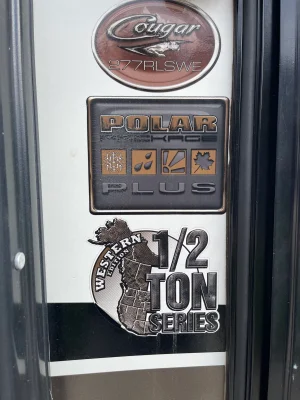 Used 2015 Keystone Cougar 277RLS