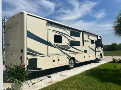 2022 ENTEGRA COACH VISION XL photo 2