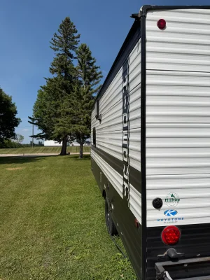 2024 KEYSTONE HIDEOUT photo 3