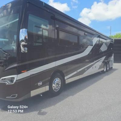 2023 TIFFIN MOTORHOMES ALLEGRO BUS photo 9
