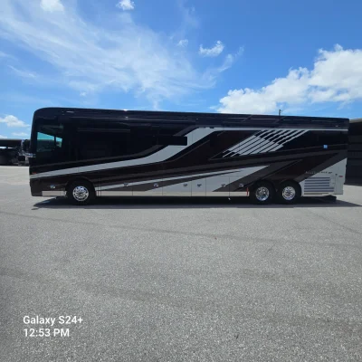 2023 TIFFIN MOTORHOMES ALLEGRO BUS photo 10
