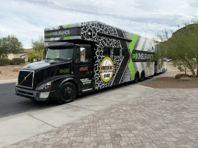 2015 SHOW HAULER 34QTSSL photo 18