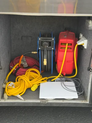 2015 SHOW HAULER 34QTSSL photo 6