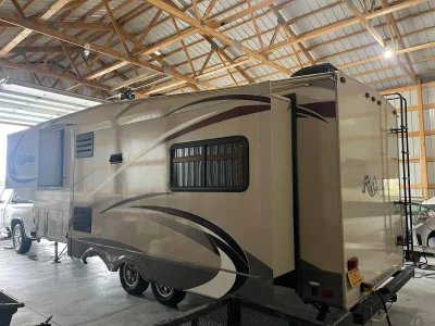 Used 2014 Grand Design Reflection 293RES