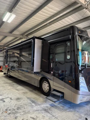Used 2020 Coachmen Sportscoach Rd 403QS