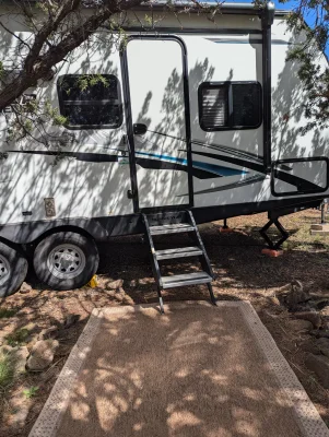 2021 FOREST RIVER SURVEYOR LEGEND photo 21