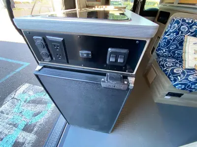2022 Winnebago Solis Pocket photo 19