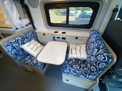 2022 Winnebago Solis Pocket photo 16