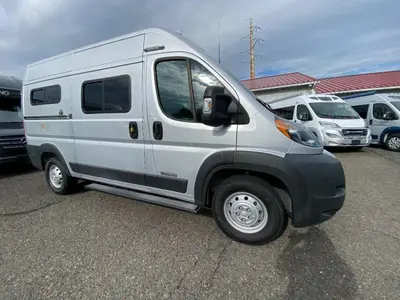 2022 Winnebago Solis Pocket photo 11