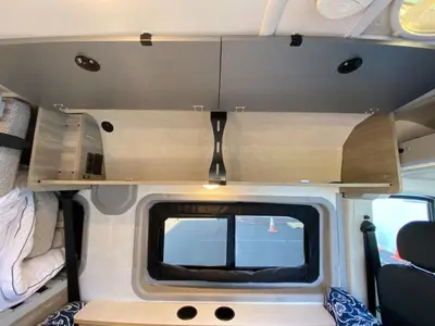 2022 Winnebago Solis Pocket photo 17
