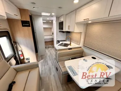 2027 Thor Motor Coach Four Winds photo 17