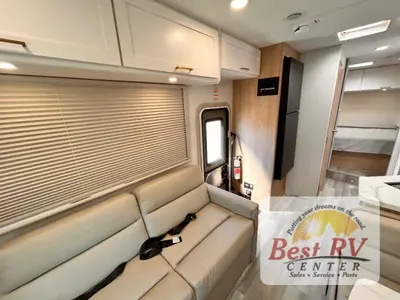 2027 Thor Motor Coach Four Winds photo 19