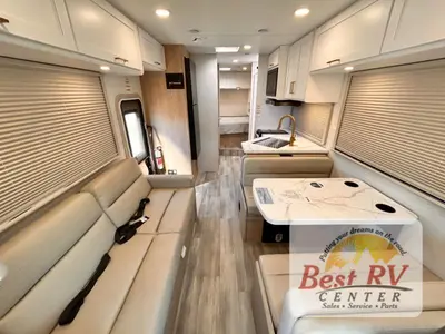 2027 Thor Motor Coach Four Winds photo 10