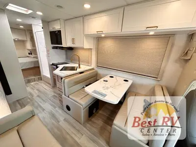 2027 Thor Motor Coach Four Winds photo 12