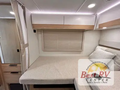 2027 Thor Motor Coach Gemini AWD photo 43