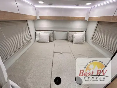 2027 Thor Motor Coach Gemini AWD photo 46
