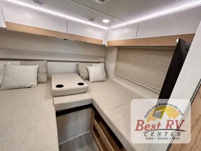 2027 Thor Motor Coach Gemini AWD photo 38