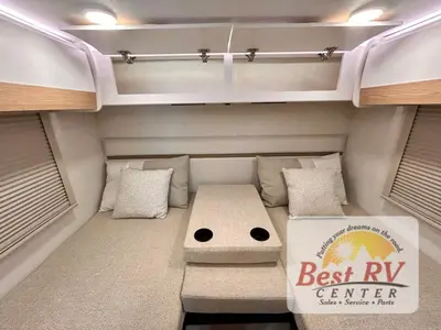 2027 Thor Motor Coach Gemini AWD photo 42