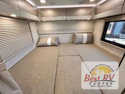 2027 Thor Motor Coach Gemini AWD photo 38