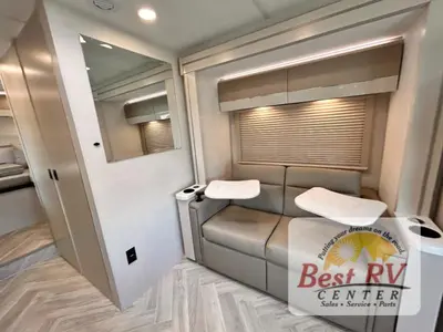2027 Thor Motor Coach Gemini AWD photo 15