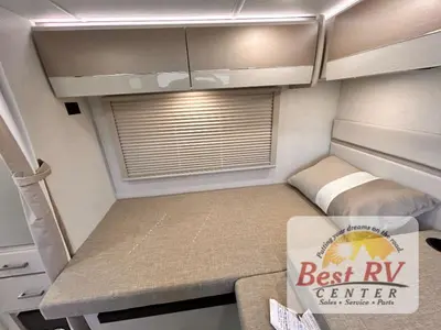 2027 Thor Motor Coach Gemini AWD photo 37