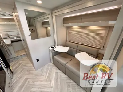 2027 Thor Motor Coach Gemini AWD photo 12