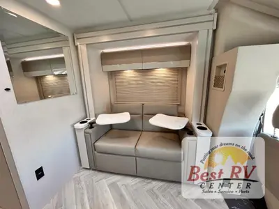 2027 Thor Motor Coach Gemini AWD photo 13