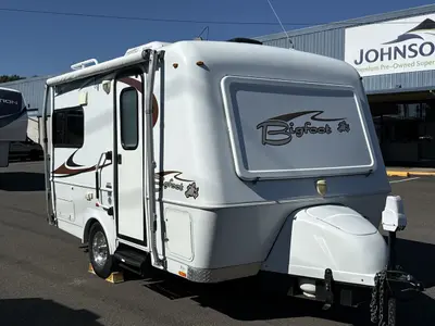 2016 Bigfoot 2500 Series photo 3
