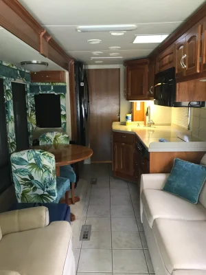 2008 NEWMAR KOUNTRY STAR photo 7