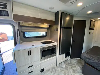 2022 Forest River Sunseeker MBS photo 18