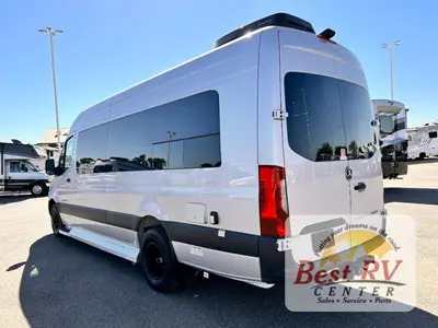 2025 Coachmen Galleria photo 5