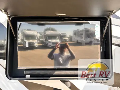2027 Thor Motor Coach Inception photo 3