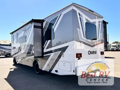 2027 Thor Motor Coach Omni Trail photo 6