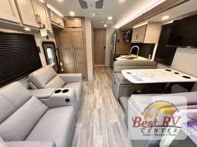 2027 Thor Motor Coach Omni Trail photo 12
