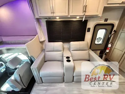 2027 Thor Motor Coach Omni Trail photo 25