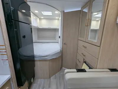 2027 Thor Motor Coach Four Winds photo 19