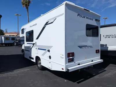 2027 Thor Motor Coach Four Winds photo 6