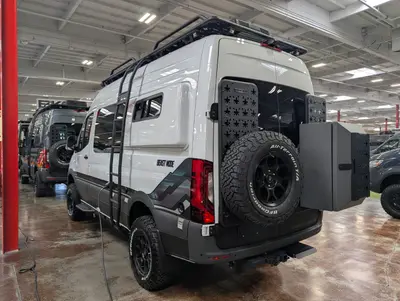 2027 Storyteller Overland Beast Mode photo 9
