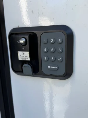 2025 VENTURE RV SPORTTREK 5 TOURING EDITION photo 2